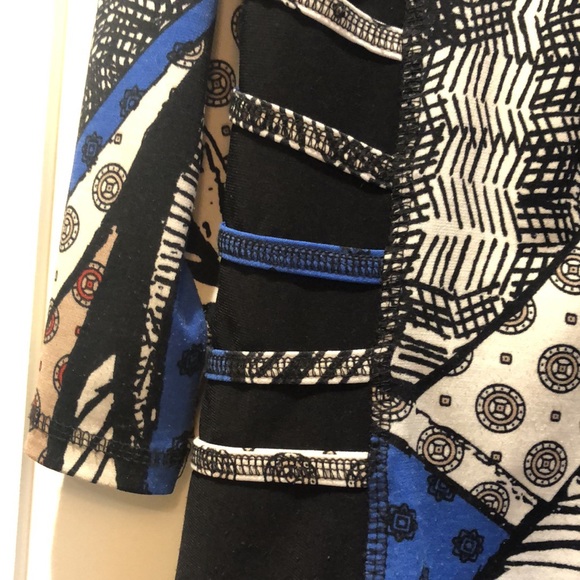 Libra zippered blouse.  Size M - Picture 2 of 7